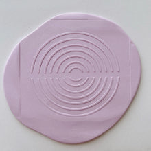 Load image into Gallery viewer, Circle Stencil