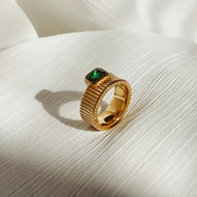 Load image into Gallery viewer, Ribbed Green CZ Ring
