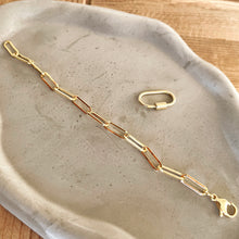 Load image into Gallery viewer, Paperclip Chain Bracelet
